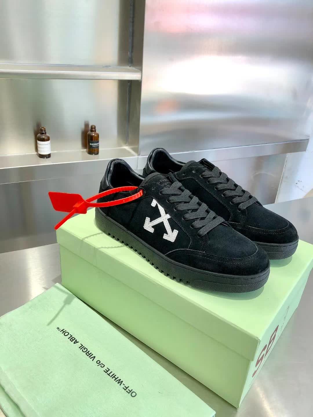 Men Women O*ff W*hite Sneaker