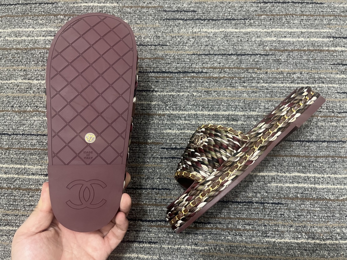 Women C*hanel Slippers