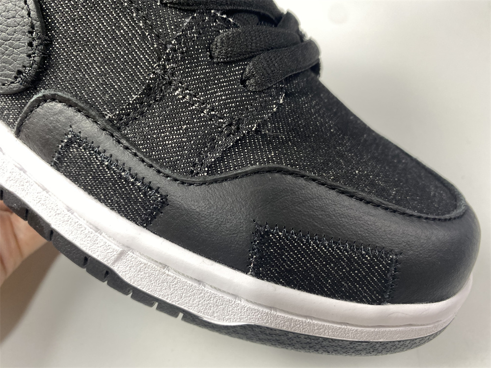 from Verdy x Nike SB Dunk Low DD8386-001