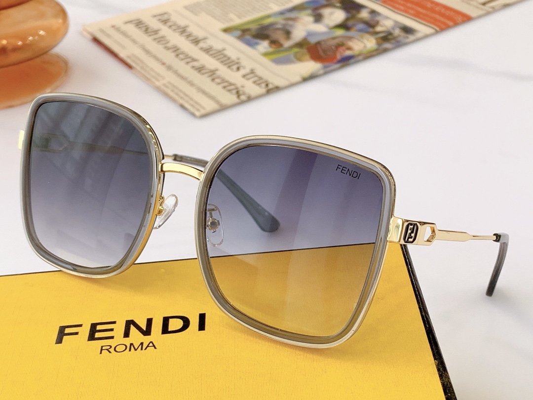 F*endi Glasses Top
