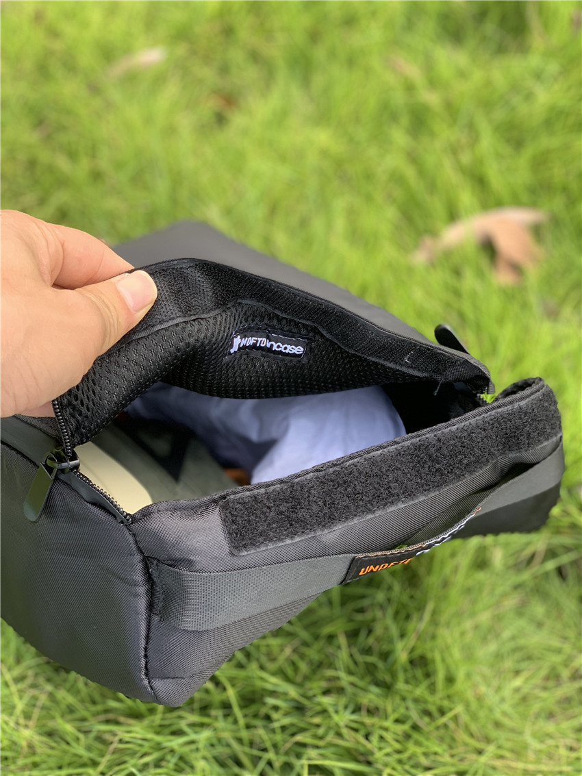 Air jordan 4 X Undefeated Travis Scott