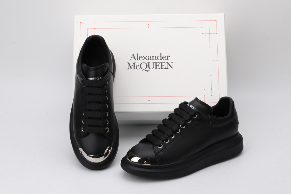 A*exander M*queen Sneaker