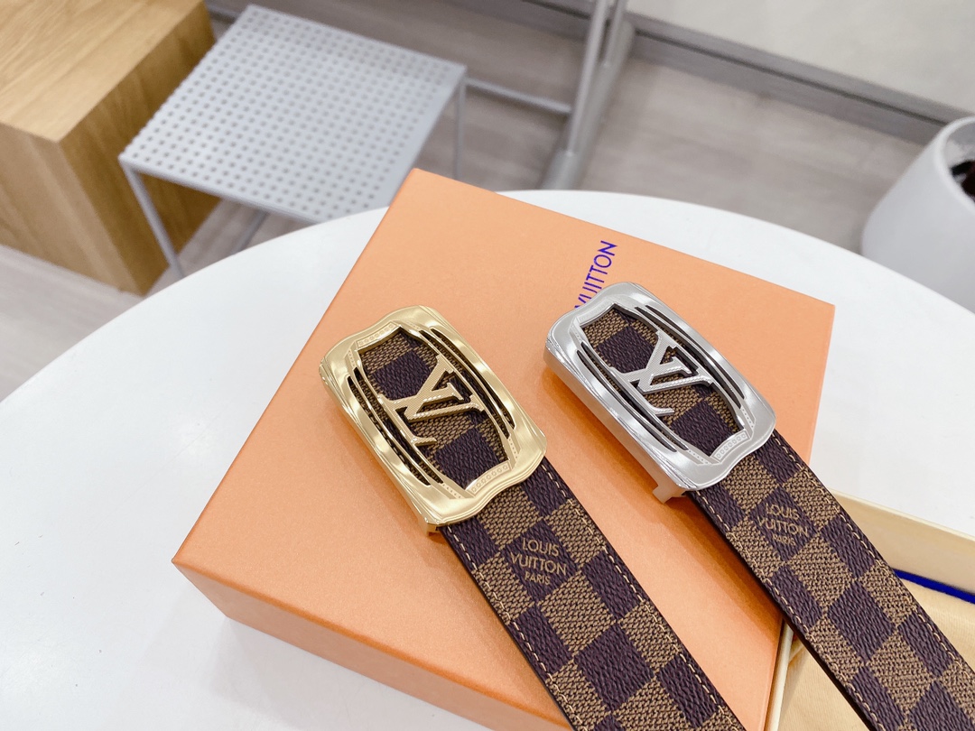 L*ouis V*uitton Belts Top Version