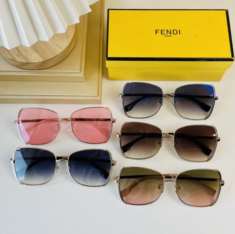 F*endi Glasses Top
