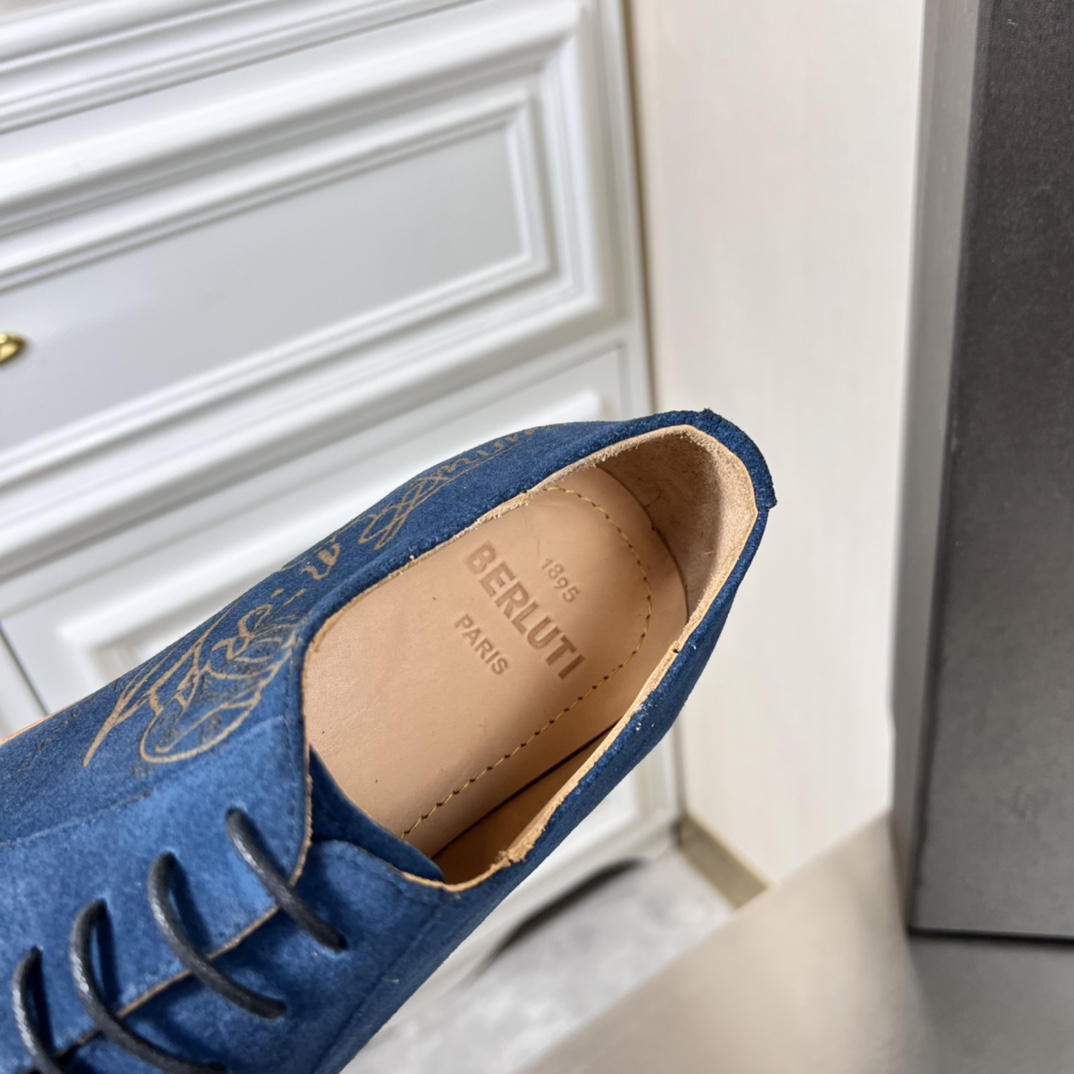 Men B*erluti Top Loafer