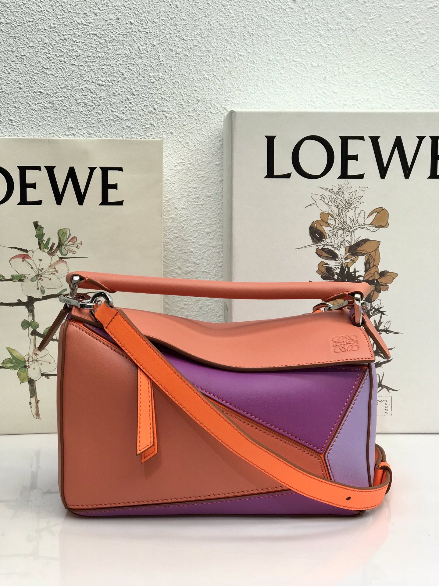 L*oewe Bag Top Quality 24*14*11cm