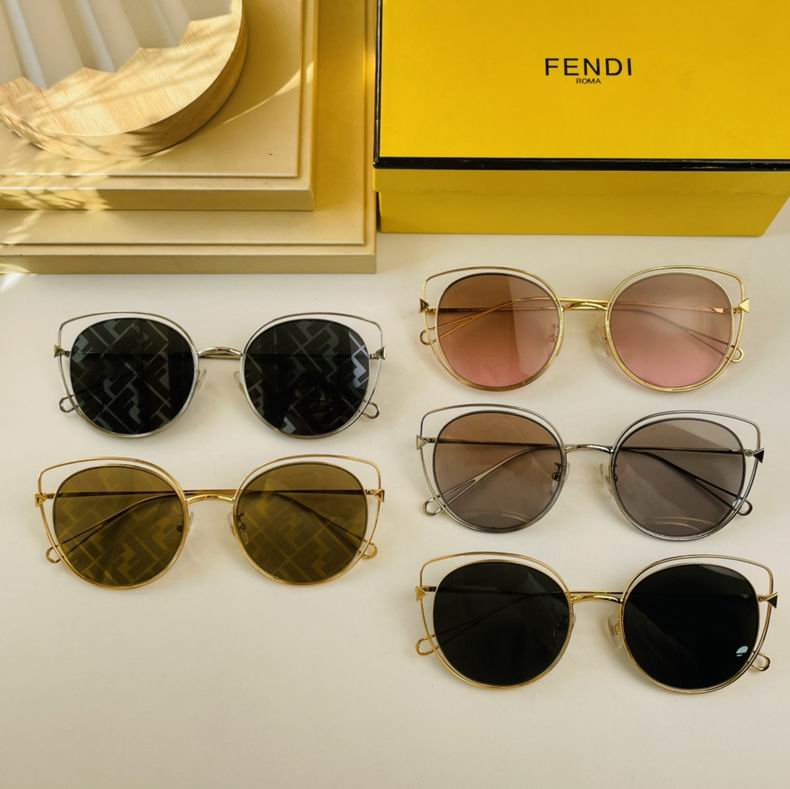 F*endi Glasses Top