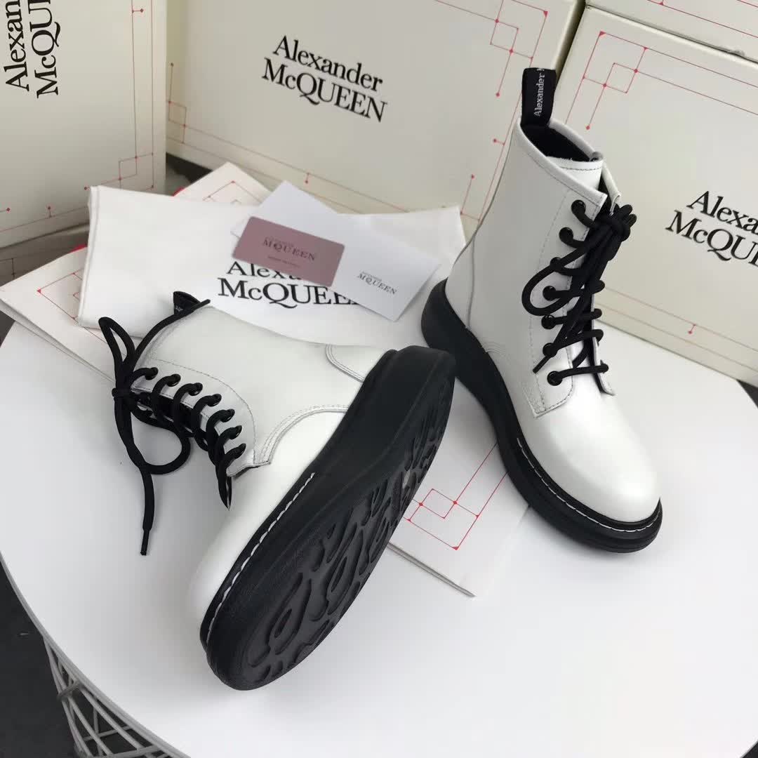 Women A*exander M*queen Sneaker