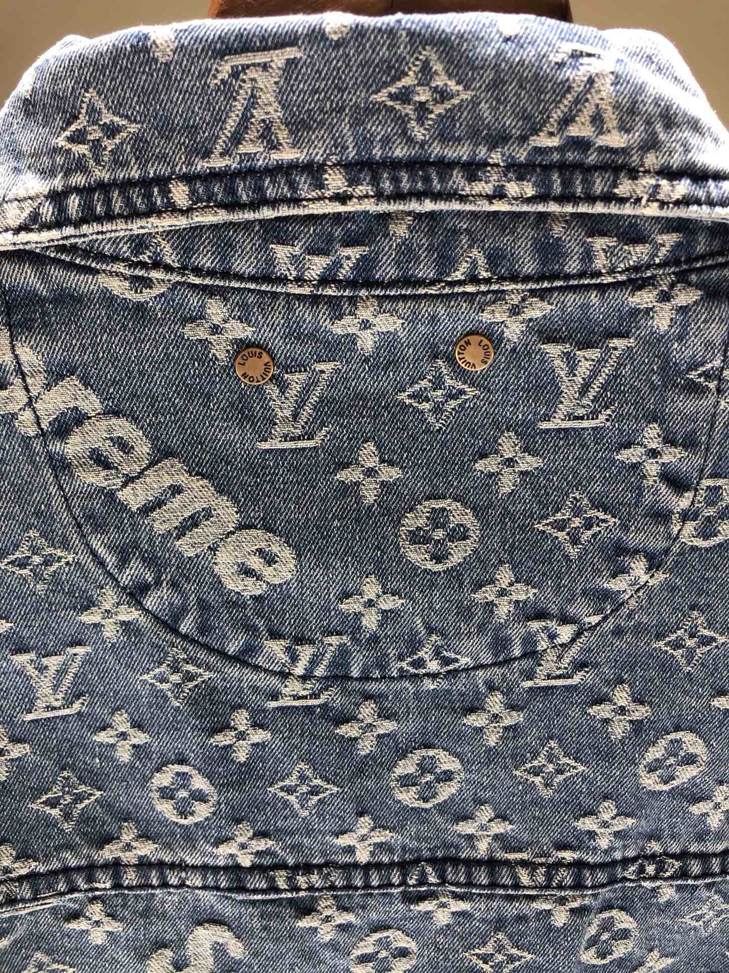 Men Jacket/Sweater Top Quality12