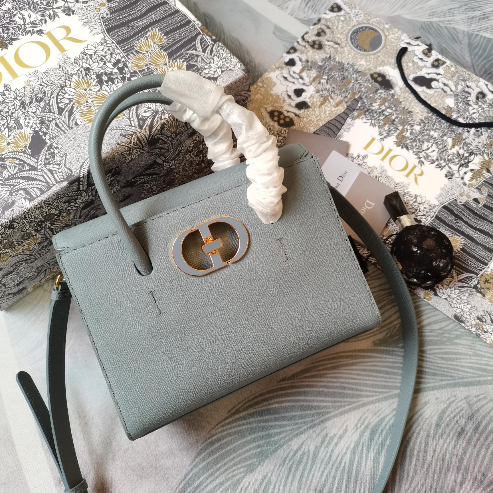 D*ior Bag Top Quality 25*19*12CM