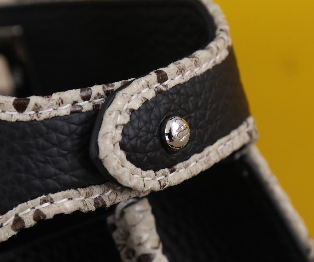 F*endi Bag Top Quality 27*11*20CM