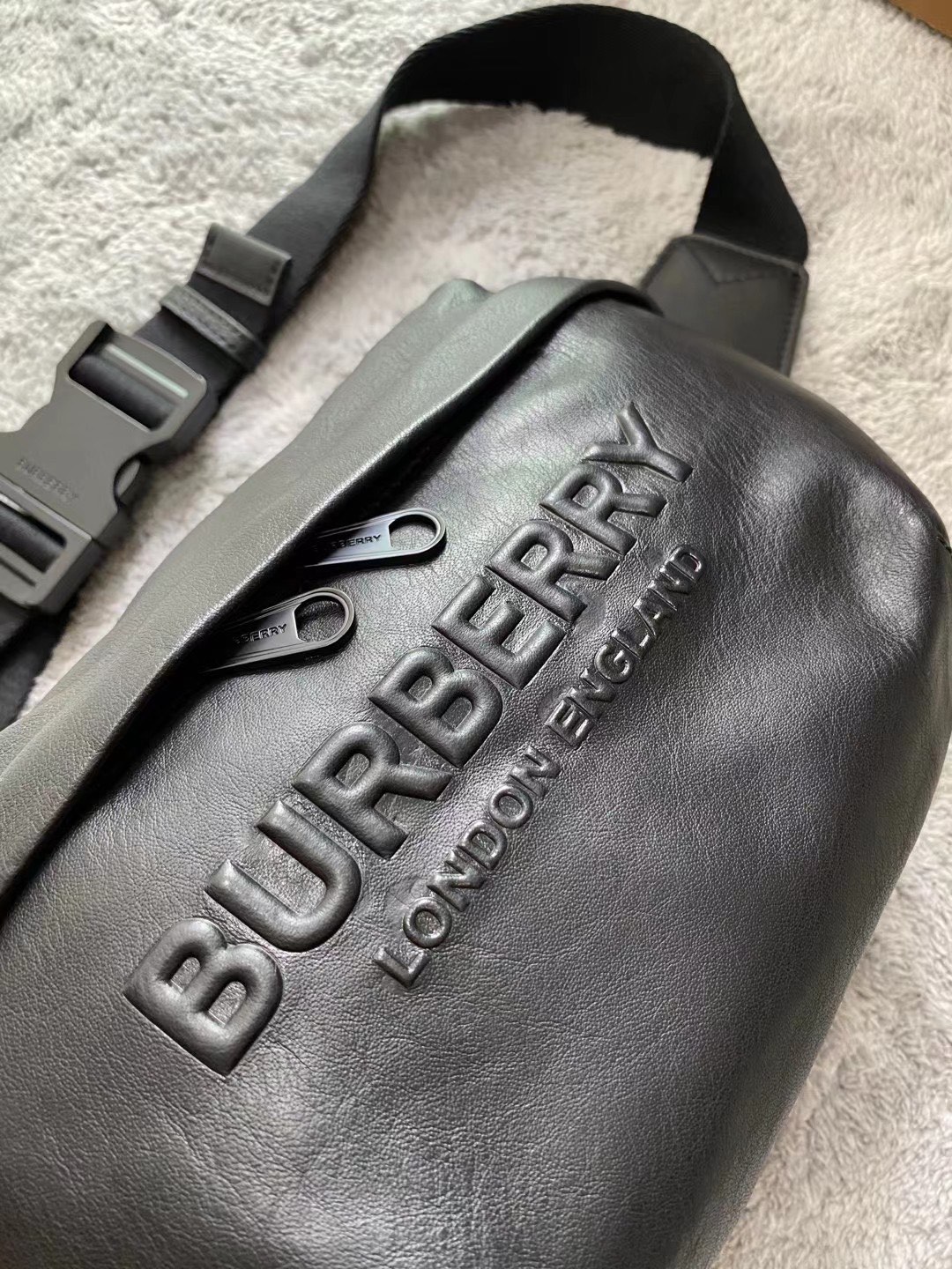 B*urberry Bag Top Quality 31*7.5*16cm