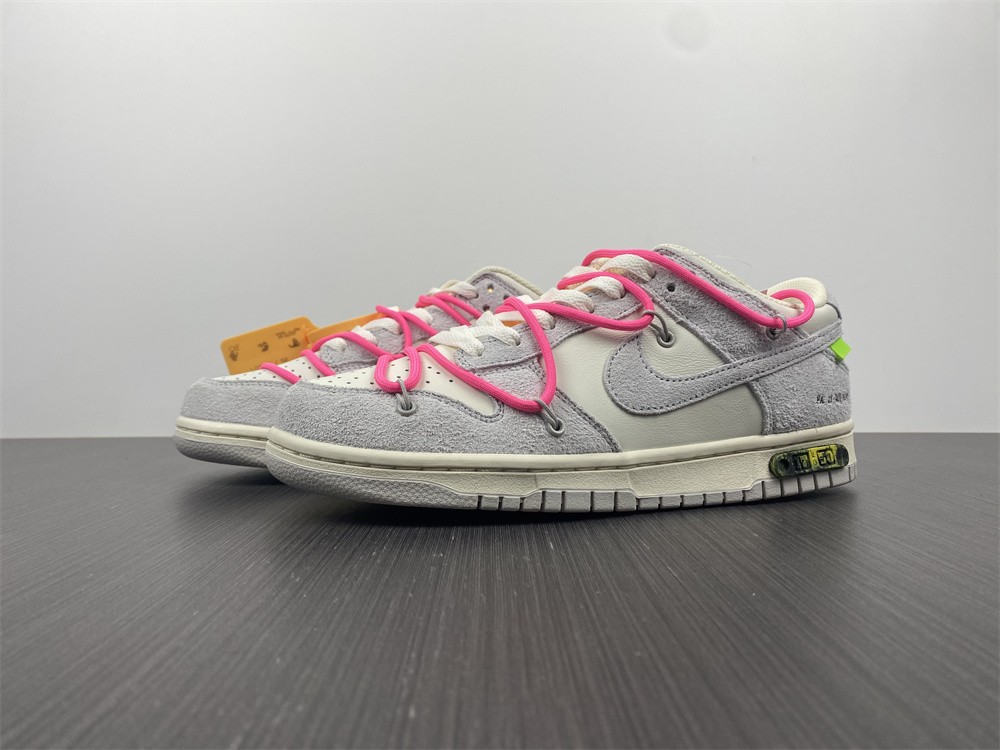 from O*ff-W*hite x Nike Dunk Low
