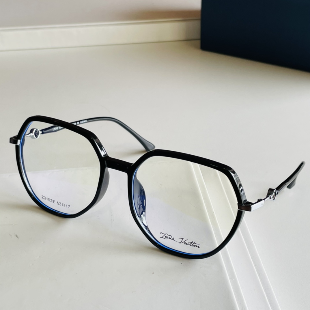 L*ouis V*uitton Glasses Top