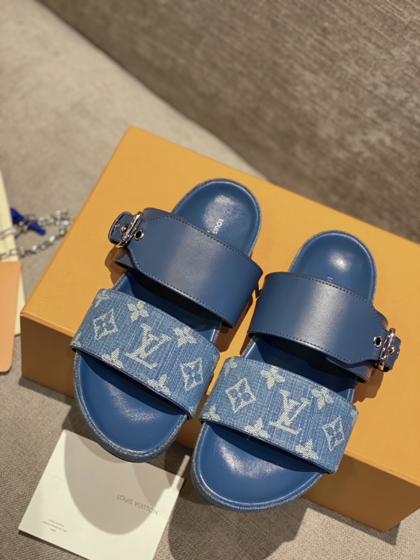 Women L*uis V*itton Sandals Top Version