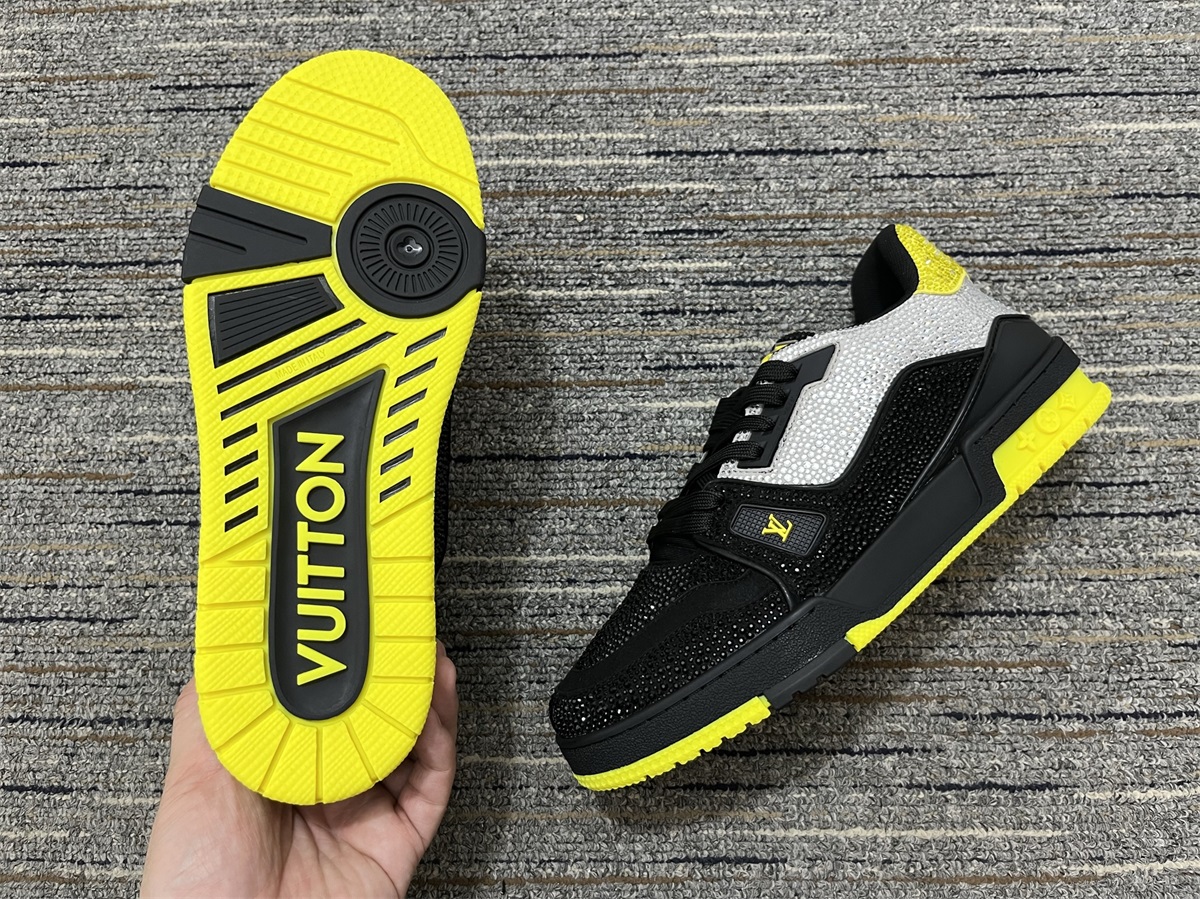 Men L*ouis V*uitton Top Sneakers