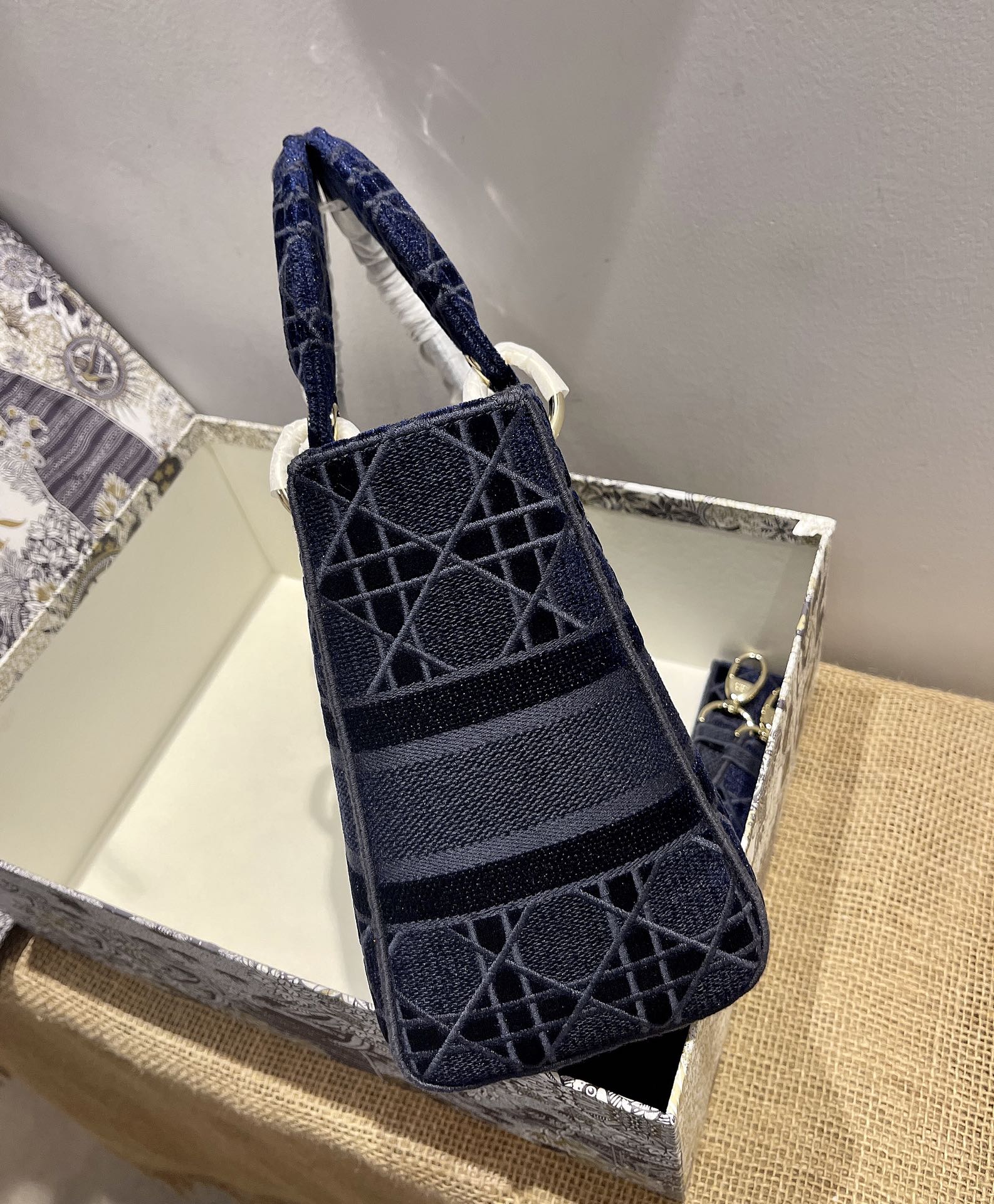 D*ior Top Bag 24*20*11cm