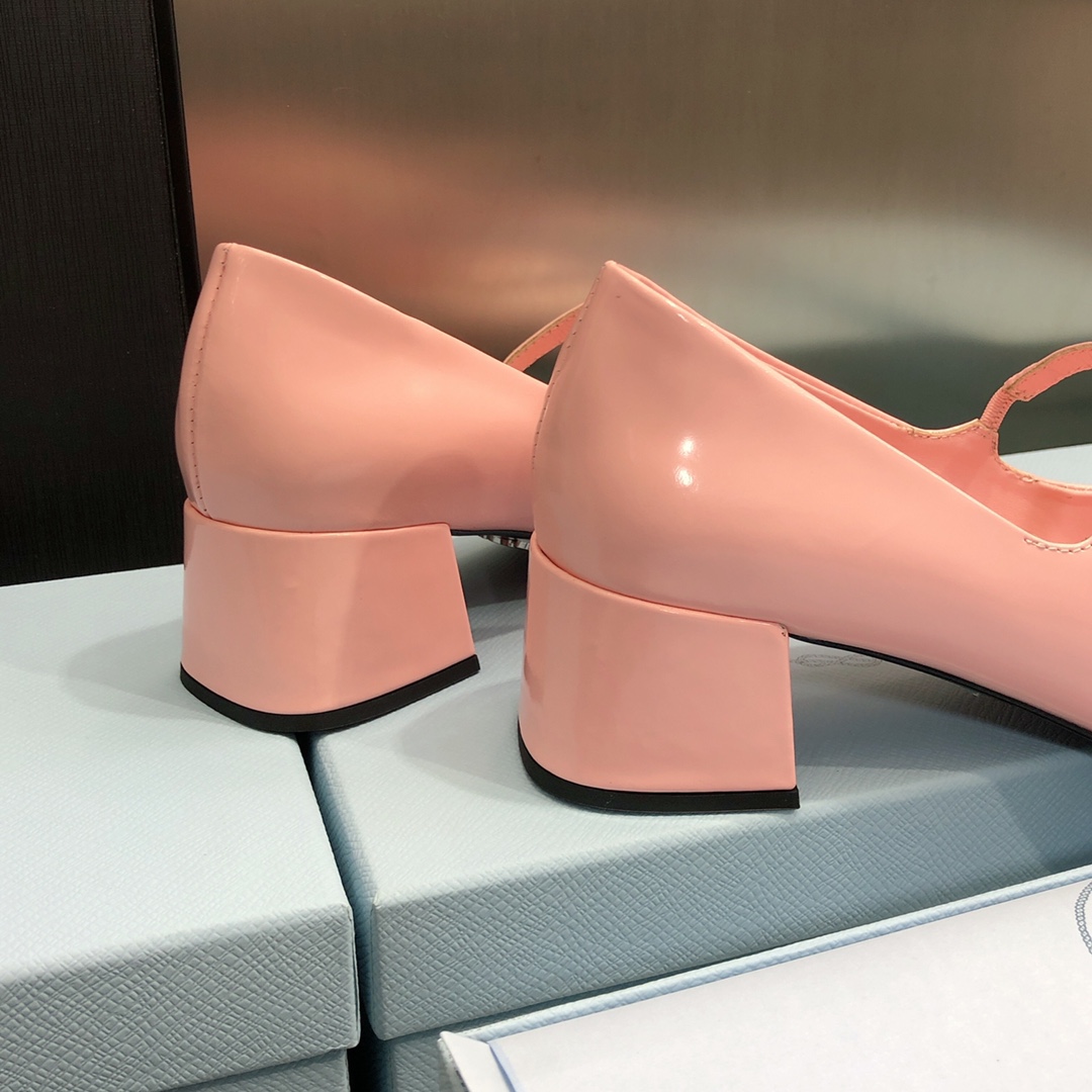 Women P*rada Top Quality Sandals