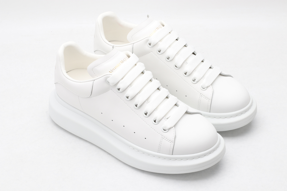 A*exander M*queen Sneaker