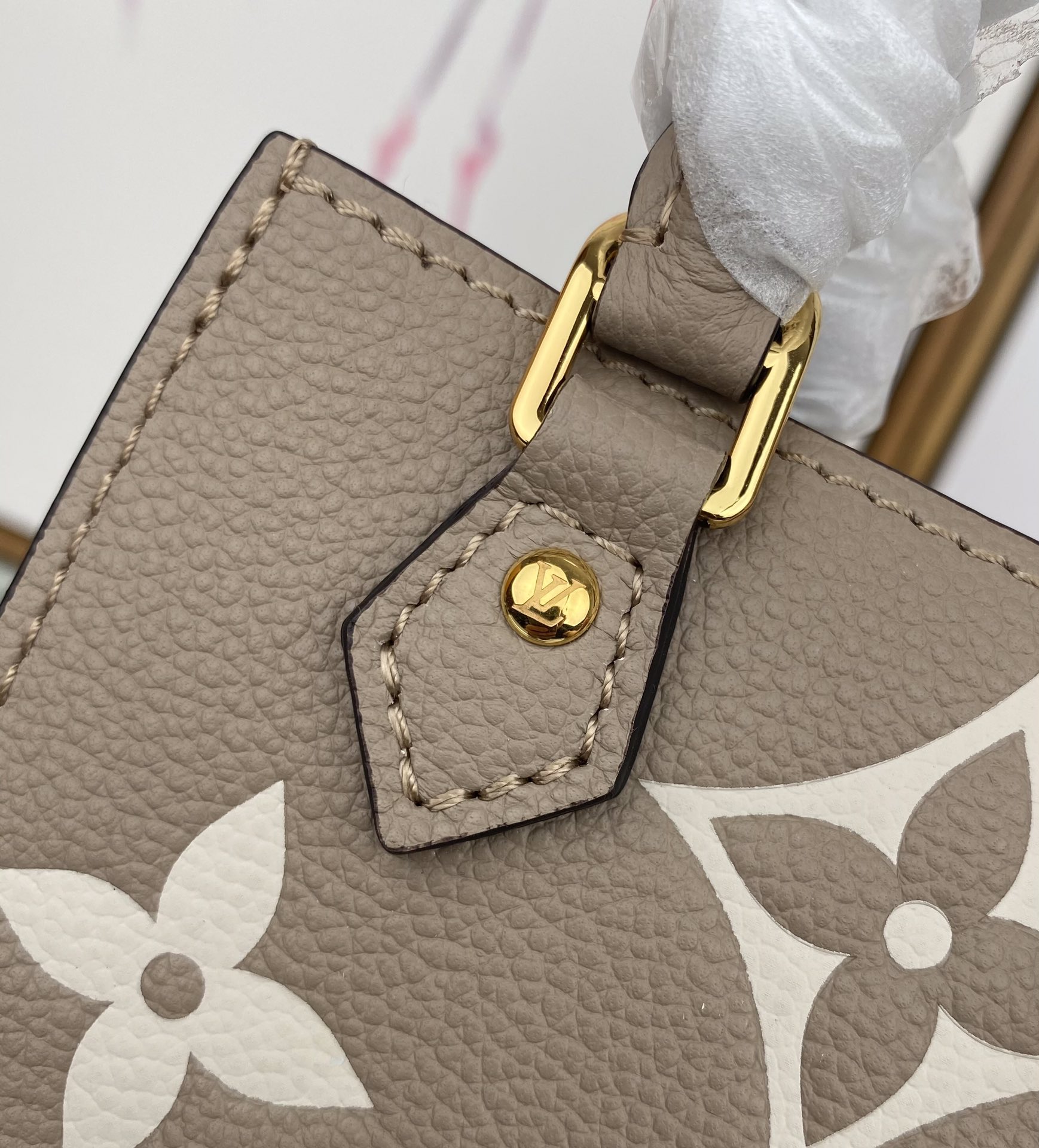 L*ouis V*uitton Top Bag 14*17*5cm