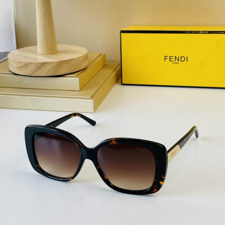 F*endi Glasses Top