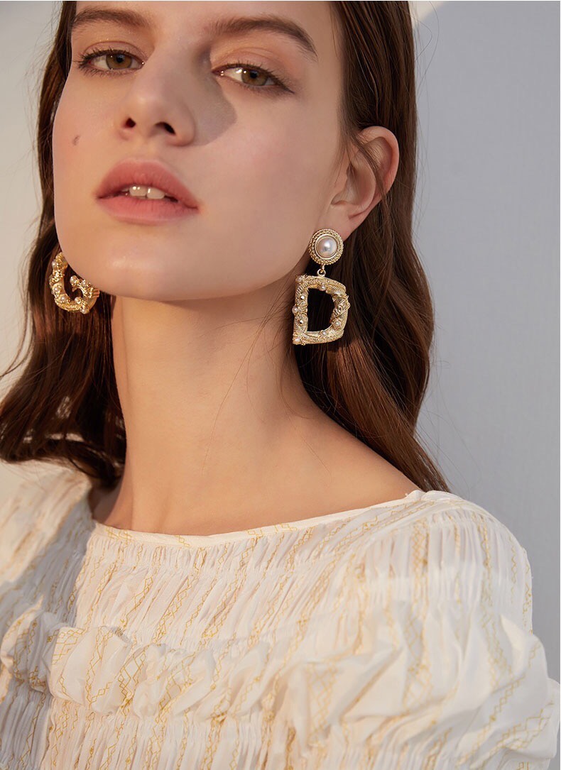 Earrings001