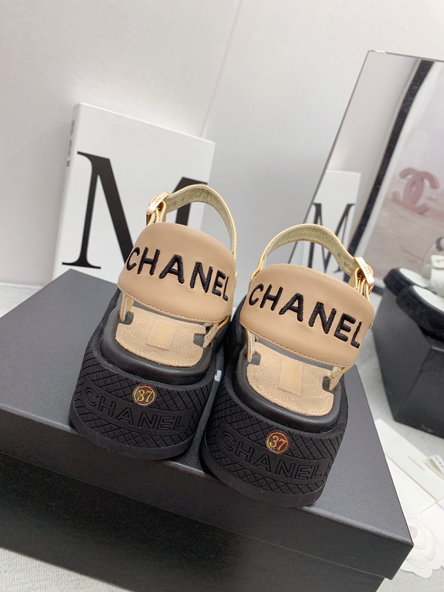 Women C*hanel Top Sandals