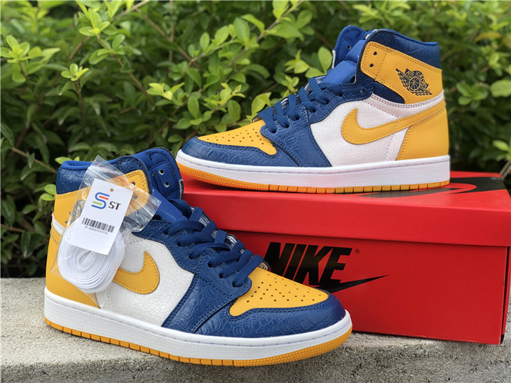 Air Jordan 1 Mid CZ6909-100