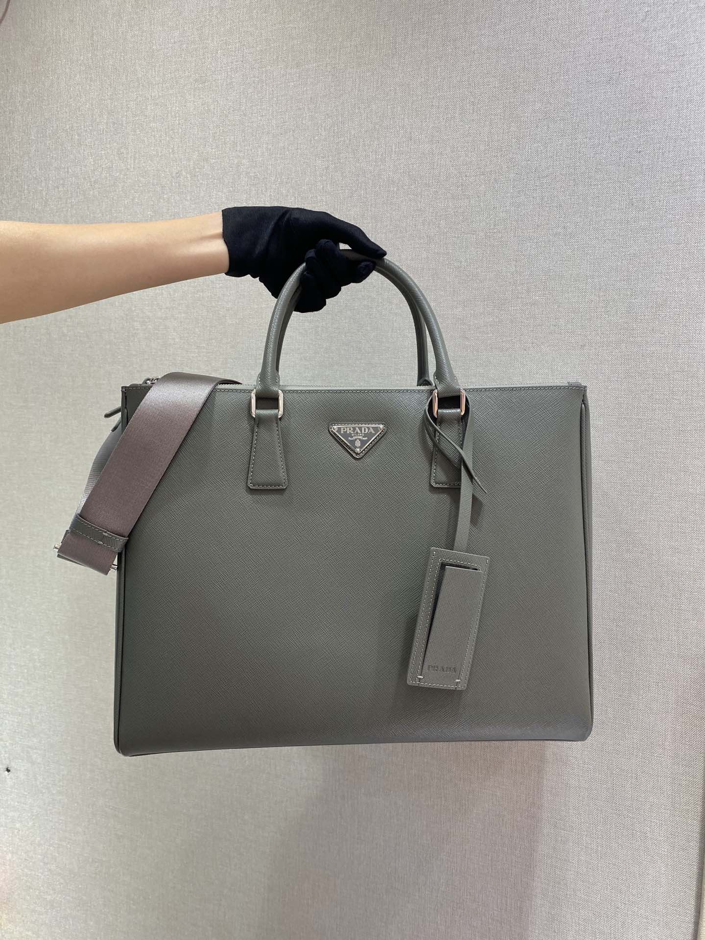 P*rada Bag Top Quality 39*29*9CM