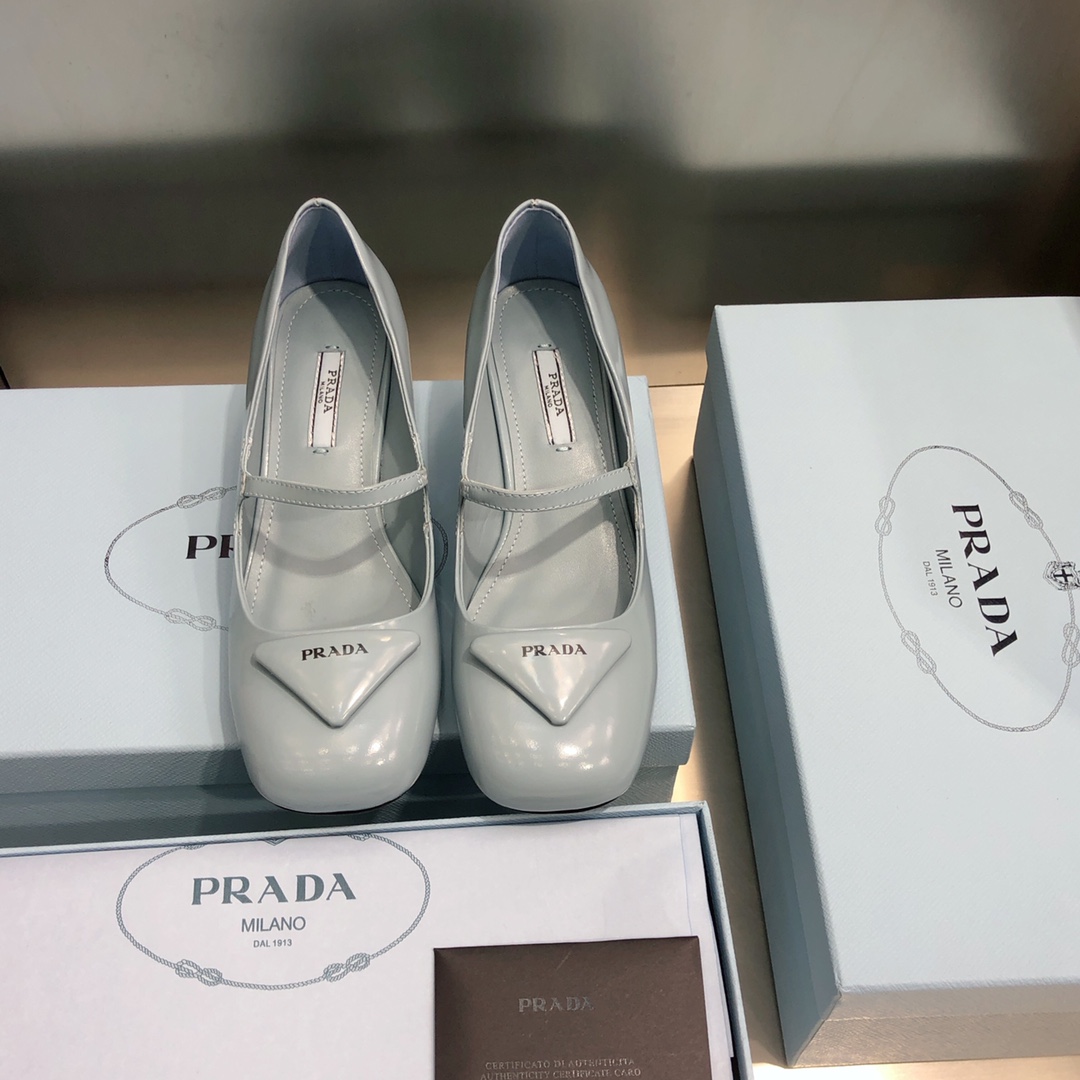 Women P*rada Top Quality Sandals