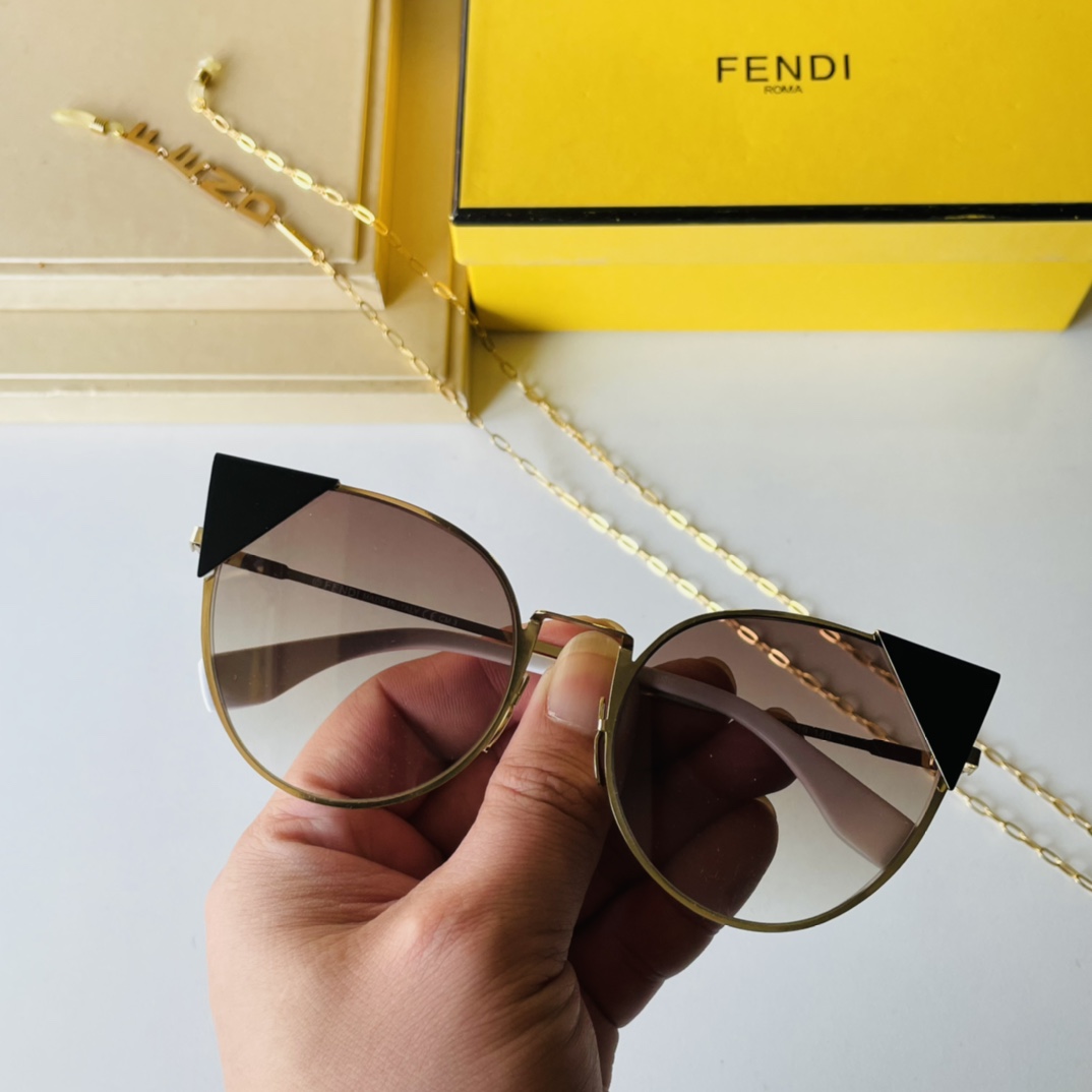 F*endi Glasses Top