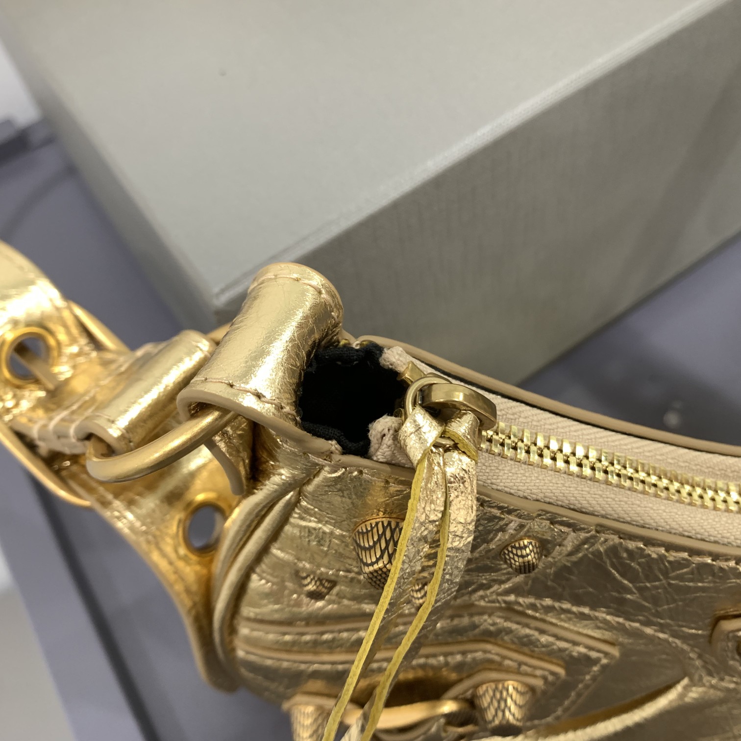 B*alenciaga Bag Top Quality 25x16x6.5CM