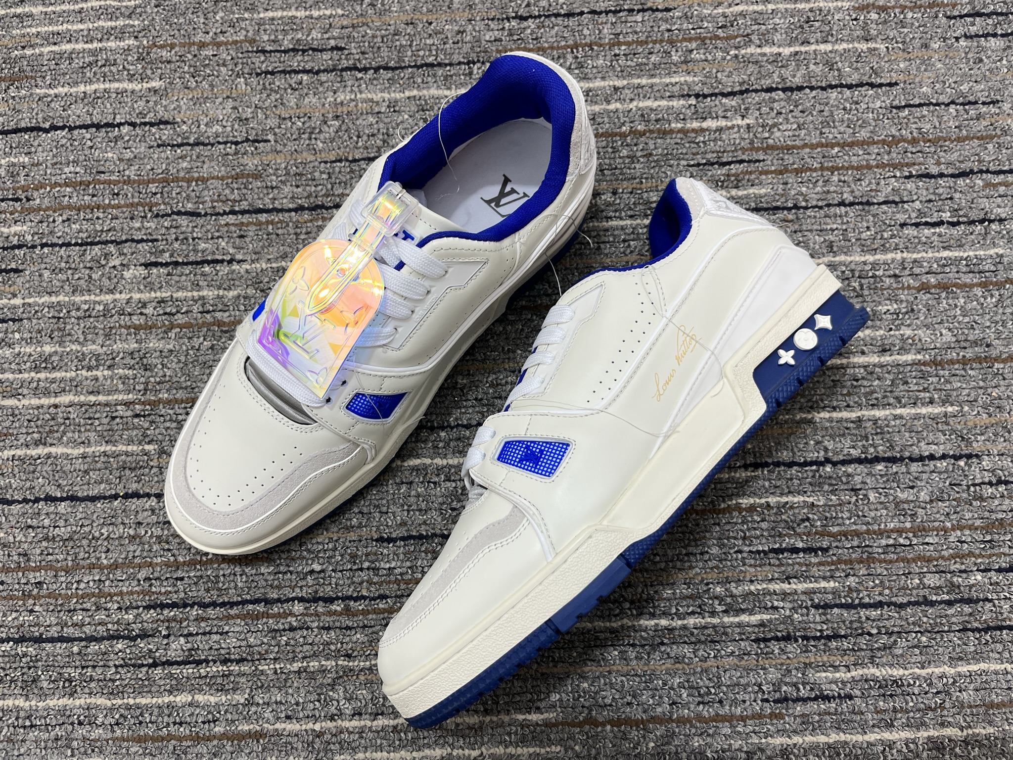 Men L*ouis V*uitton Top Sneaker