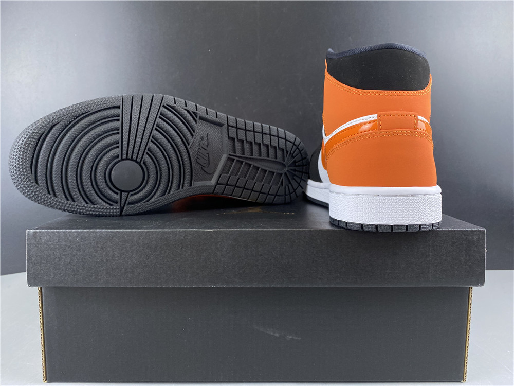 Air Jordan 1 Mid 554724-058