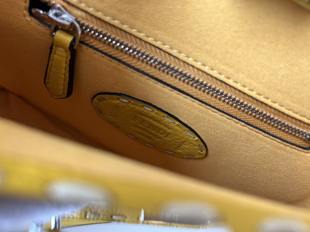 F*endi Bag Top Quality 23*11*18CM