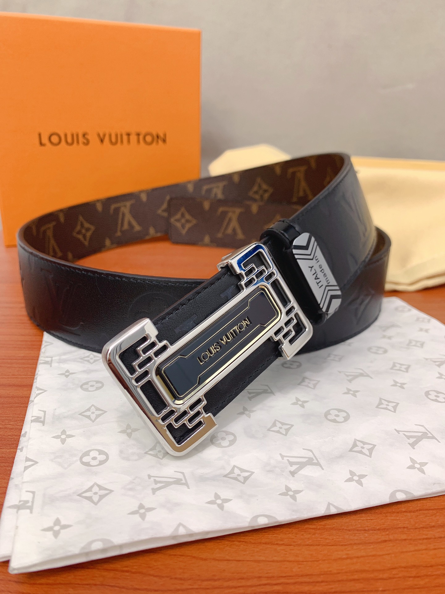 L*ouis V*uitton Belts Top Quality 40MM