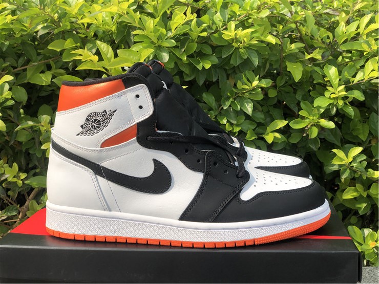 Air Jordan 1 High OG “Electro Orange” 555088-180
