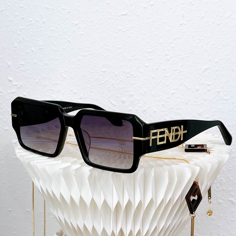 F*endi Glasses Top