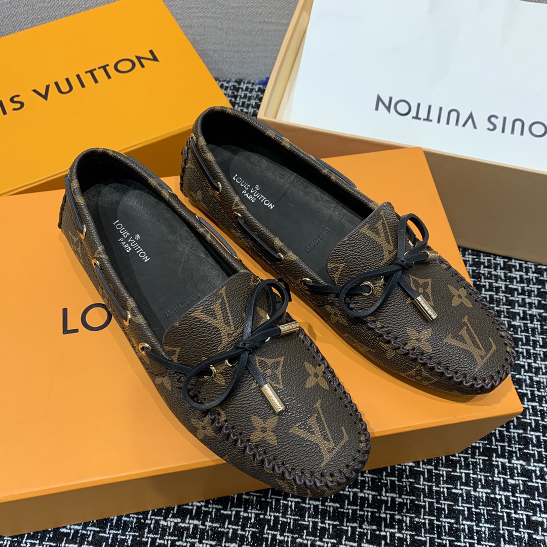 Women L*ouis V*uitton Top Sneaker