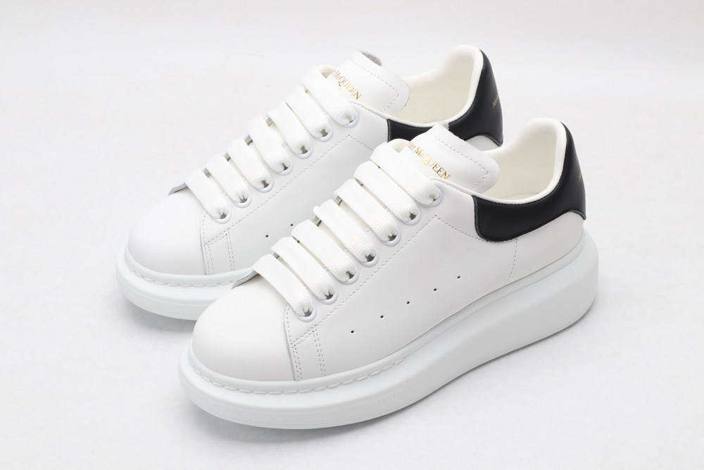 A*exander M*queen Sneaker