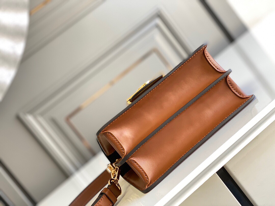 L*ouis V*uitton Bag Top Quality 20*15*9CM