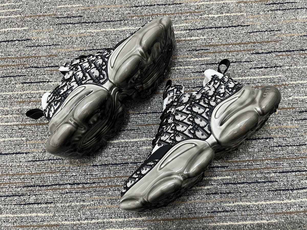 Men D*ior Top Sneakers