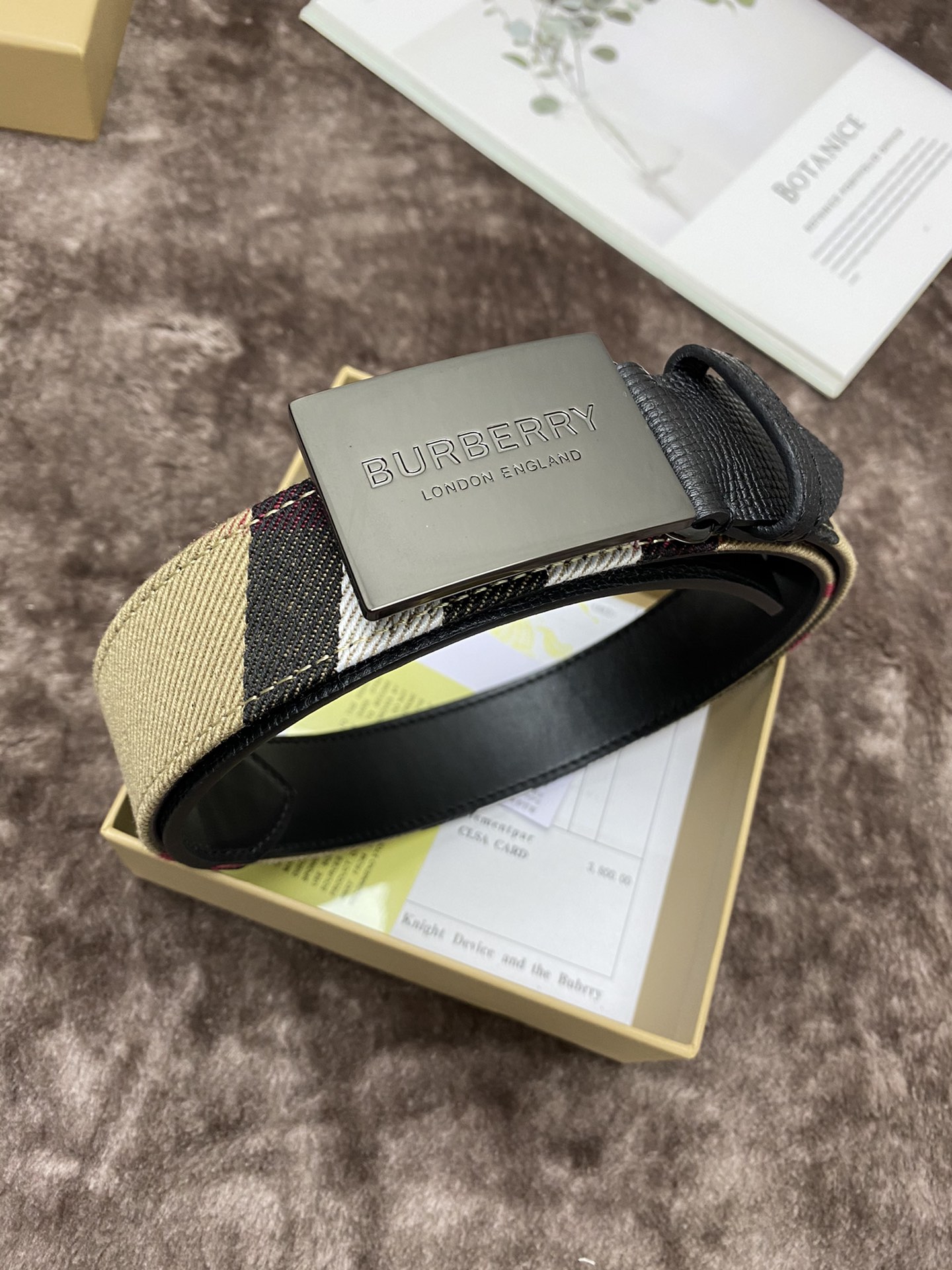 B*urberrry Belts Top Version 35MM