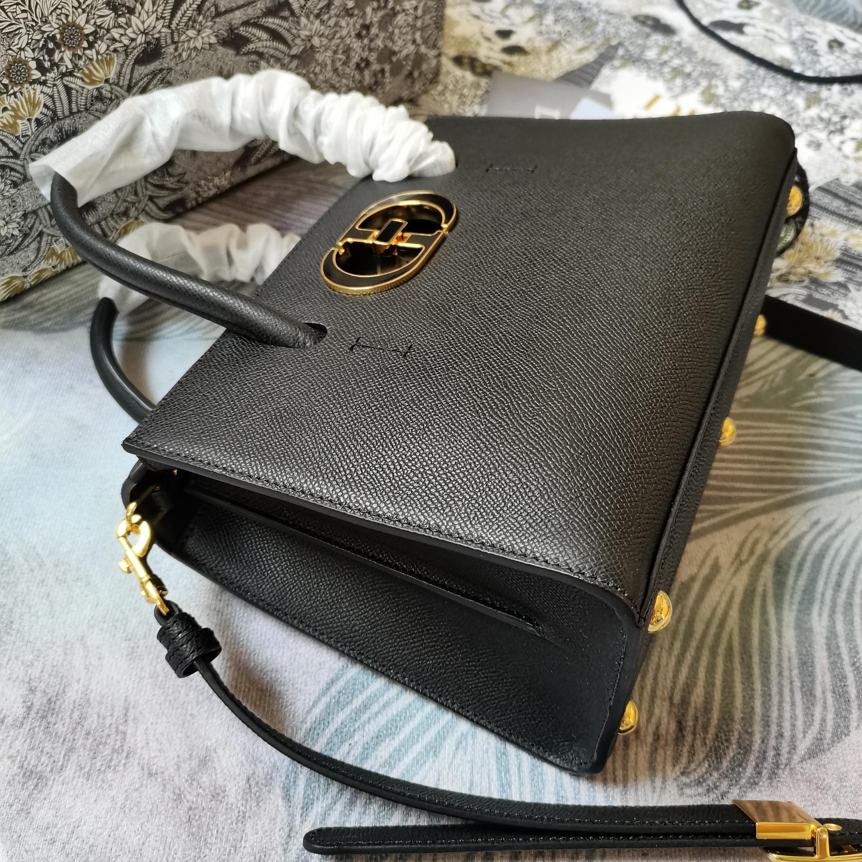 D*ior Bag Top Quality 25*19*12CM