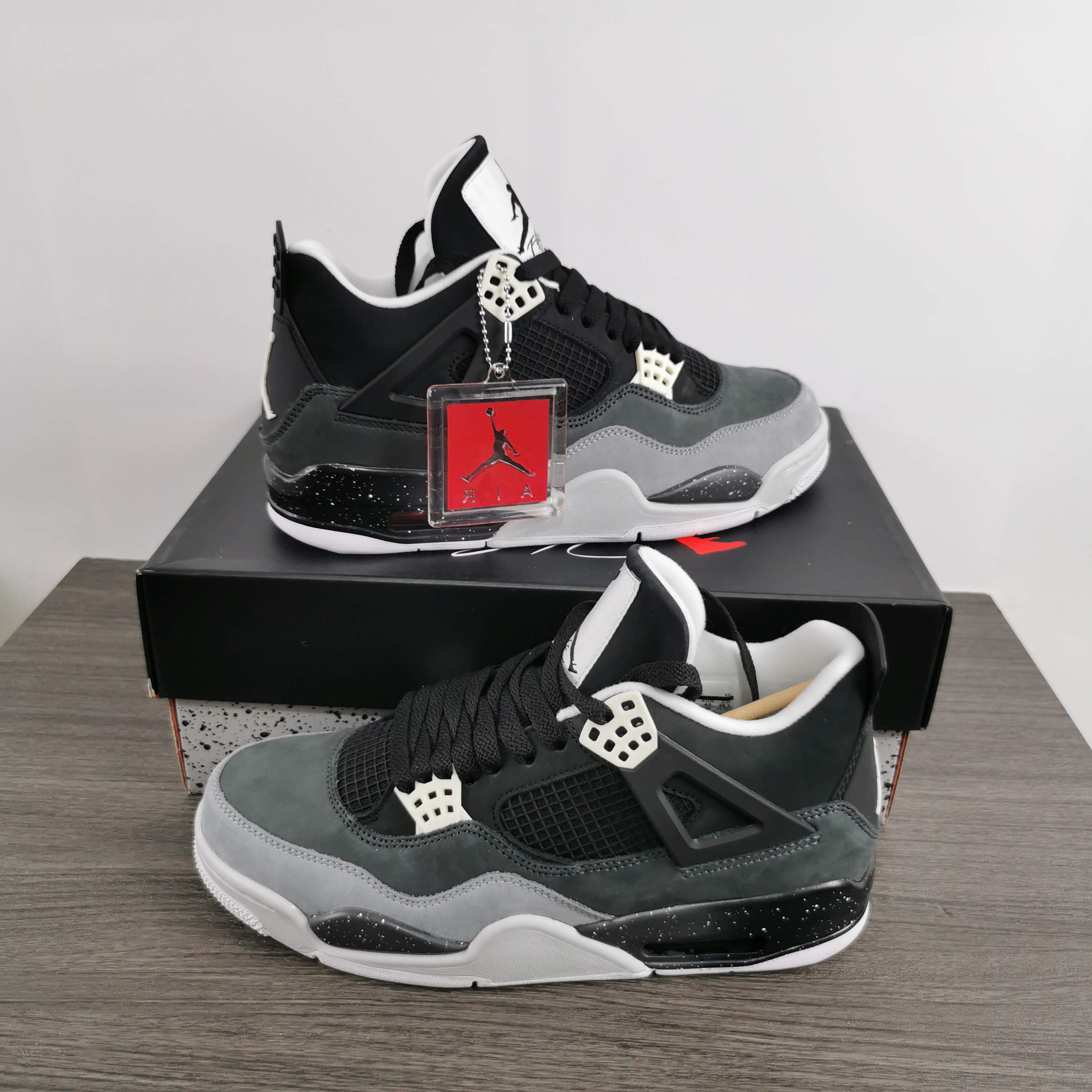 Air Jordan 4 Retro Fear Pack 626969-030
