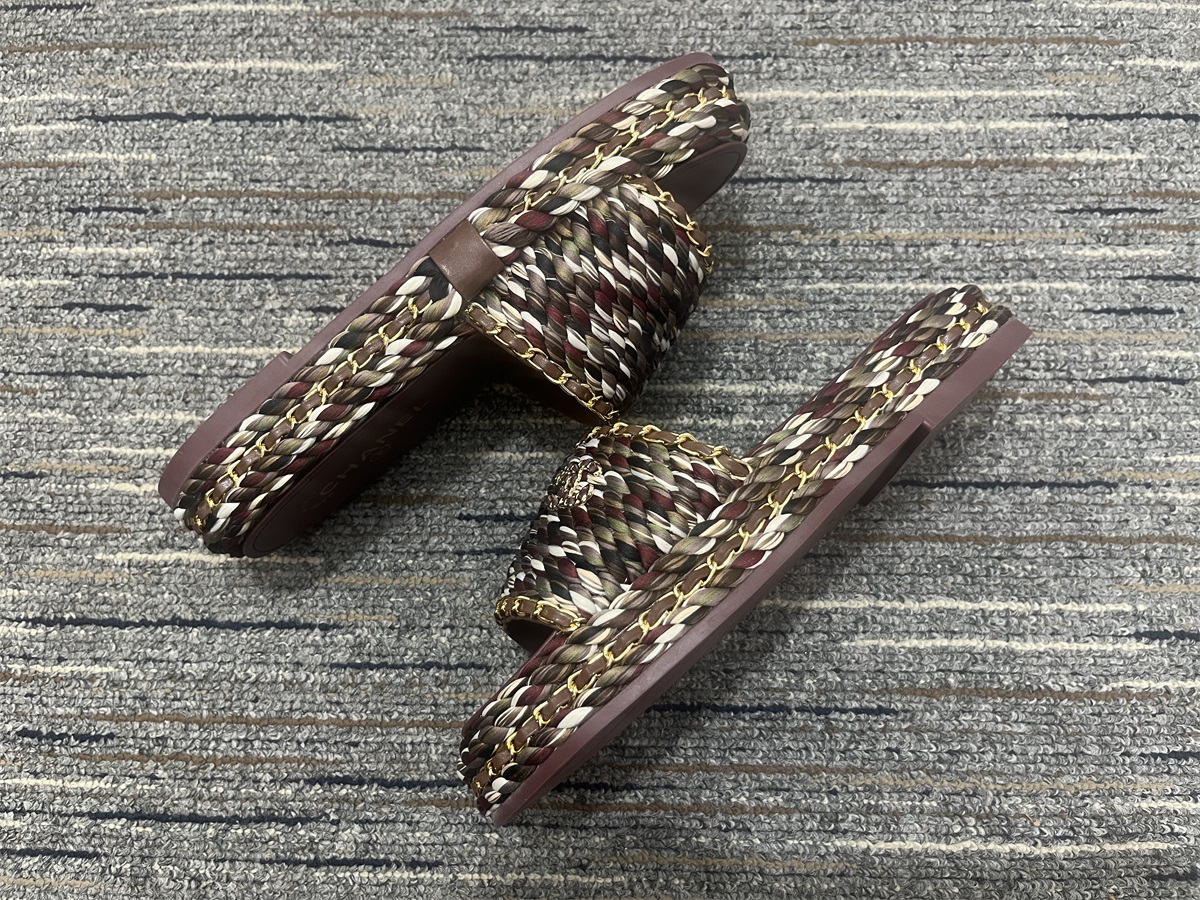 Women C*hanel Slippers