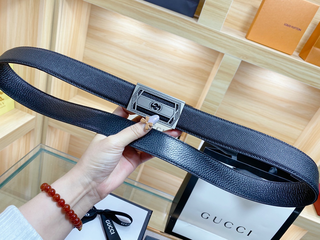 V*ersace Top Version