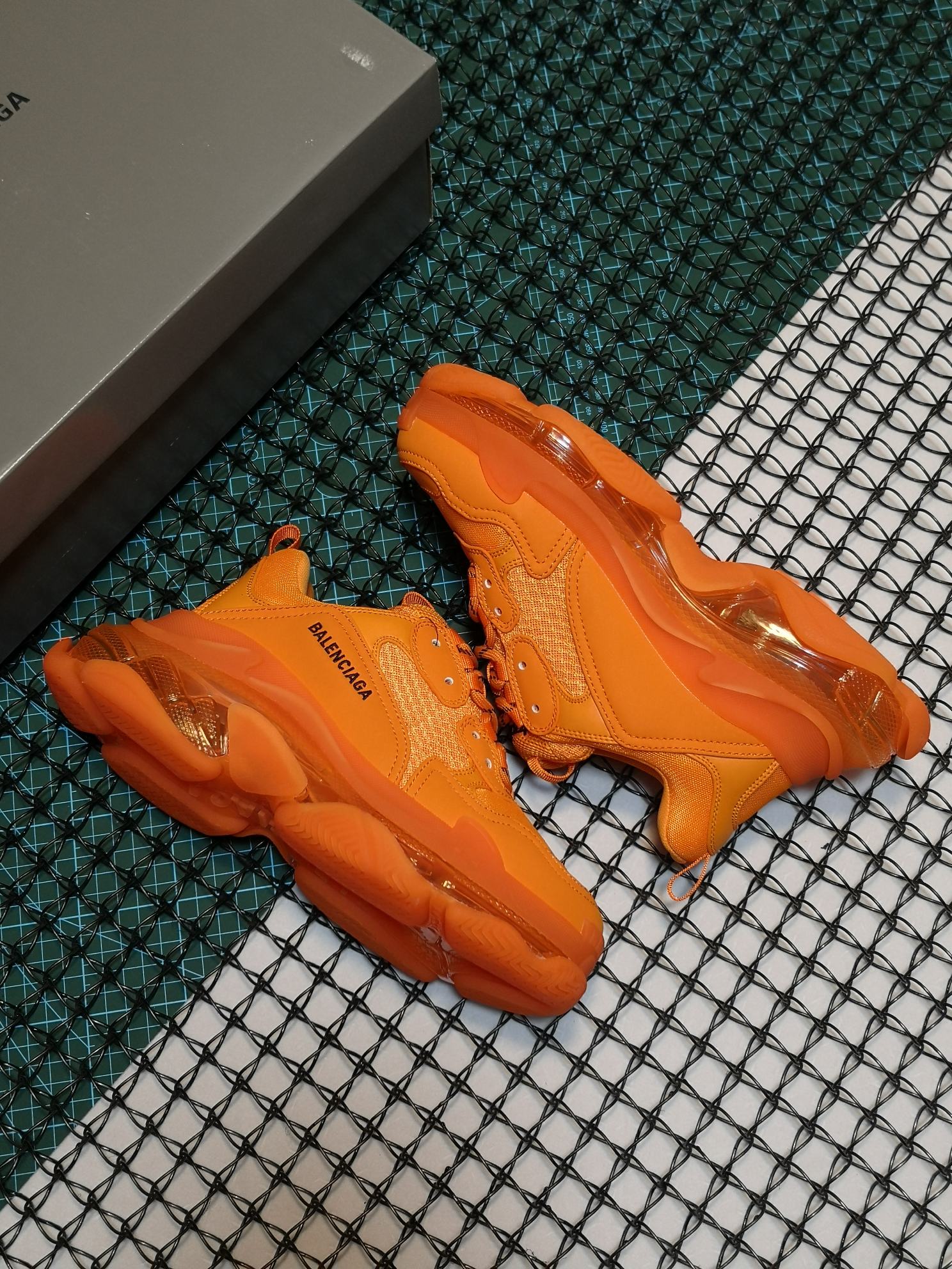 Men Women B*alenciaga Top Sneakers