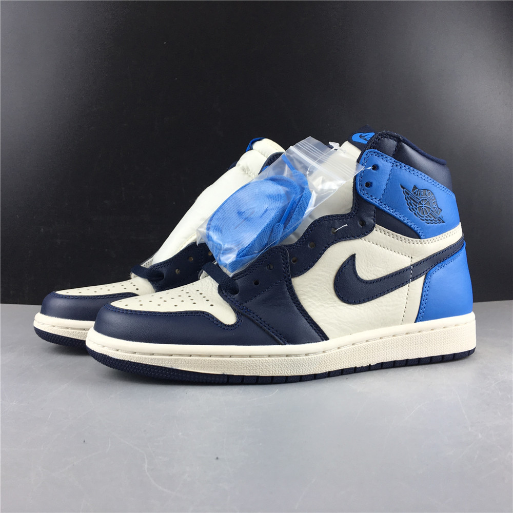 Air Jordan 1 Retro High Obsidian UNC 555088-140