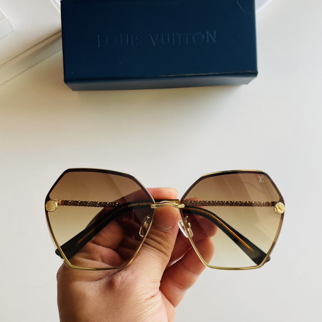 L*ouis V*uitton Glasses Top